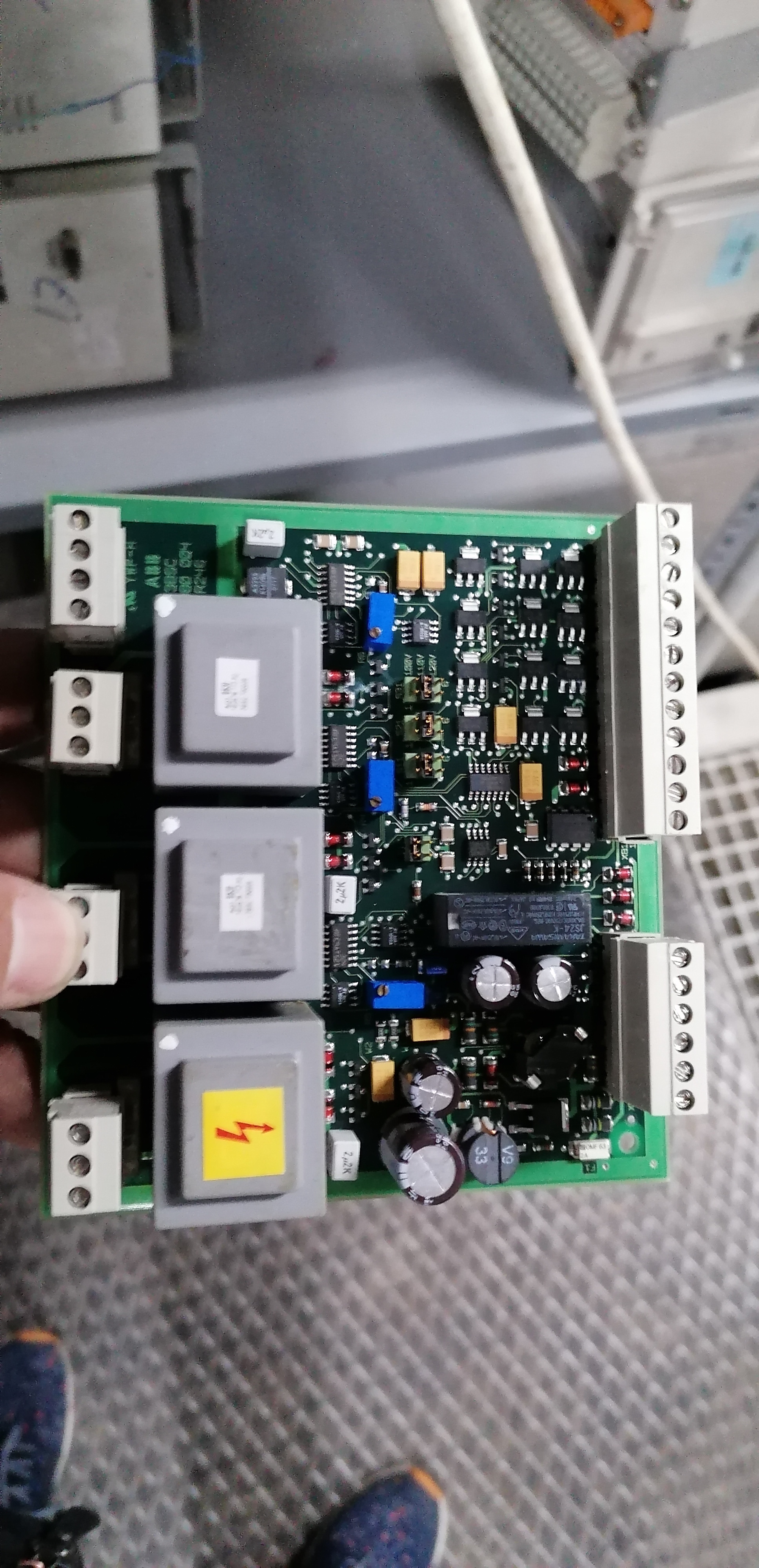 PLC CART CONNECTION UNIT
